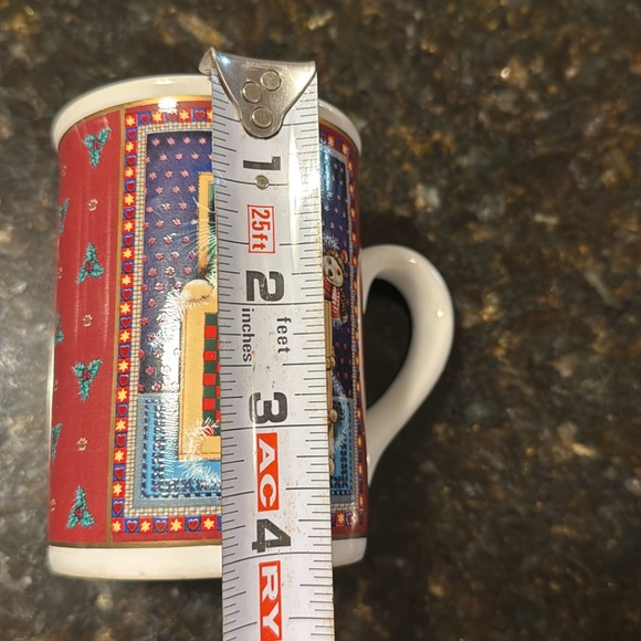 Vintage 93 Lesley Anne Ivory Cat/Kitten in Christmas Gift Box Mug - Picture 6 of 6